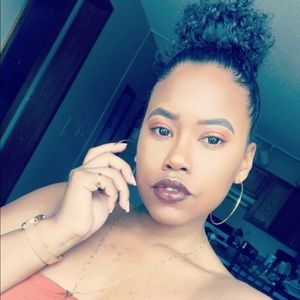 Meet your Posher, Kyleah